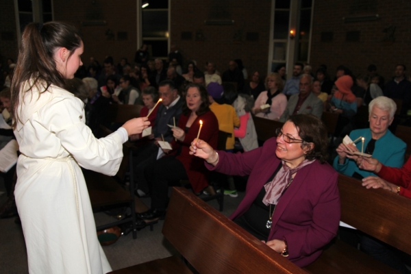 17 04 15 Easter Vigil 059