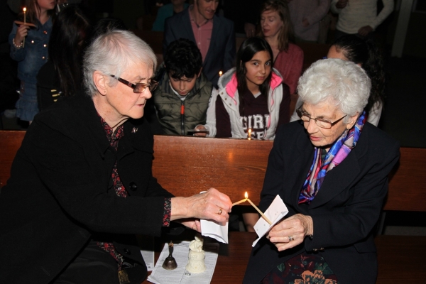 17 04 15 Easter Vigil 035
