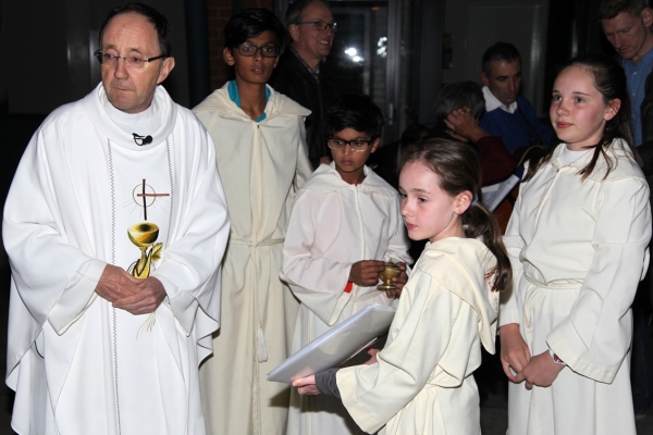 17 04 15 Easter Vigil 011