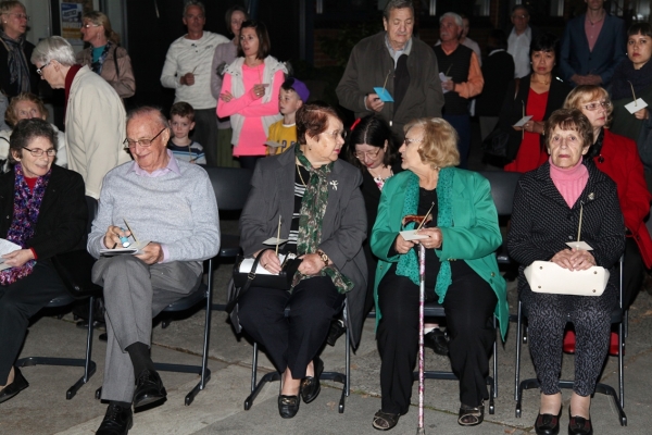 17 04 15 Easter Vigil 008