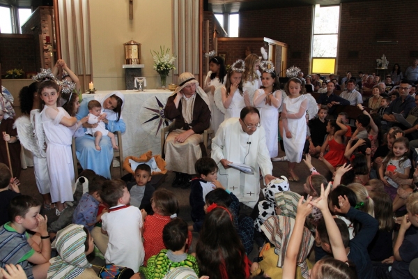 17 12 24 Christmas Mass 192