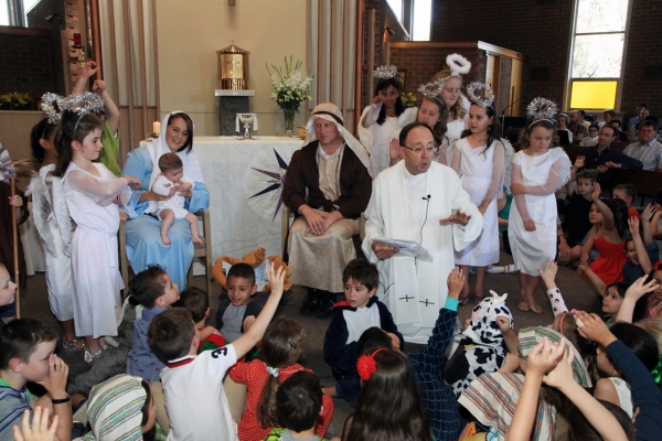 17 12 24 Christmas Mass 189