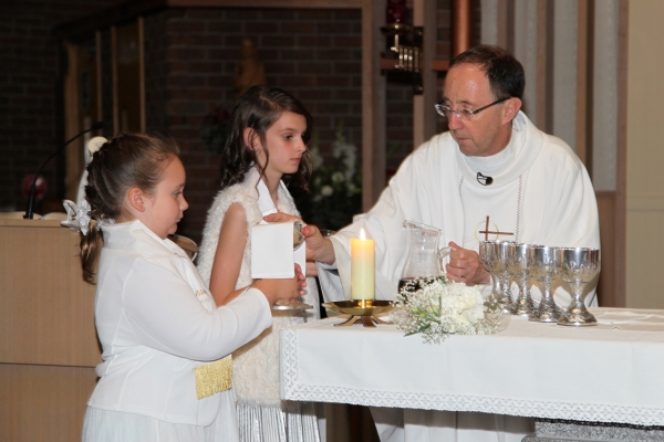 17 04 15 Easter Vigil 107
