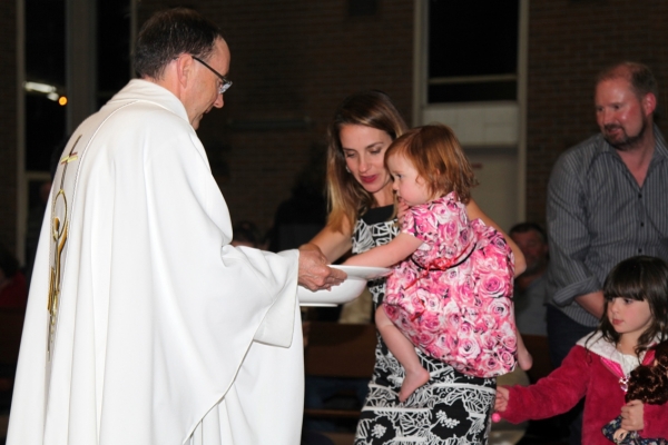17 04 15 Easter Vigil 092